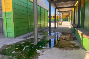 Sewage spills on the Kuyasa Primary School grounds, Monday, 24 August, 2026. Photo: Velani Ludidi
