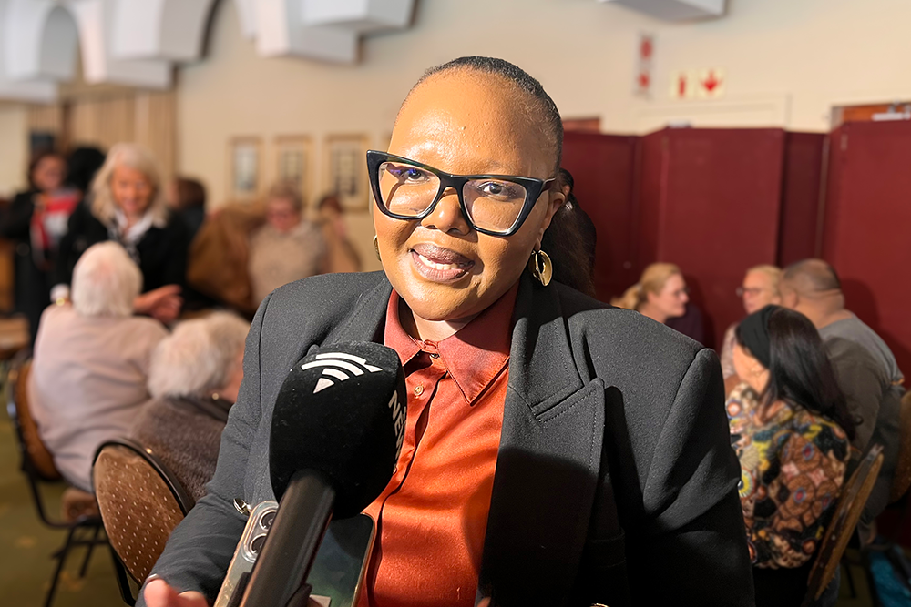 Basic Education Minister Siviwe Gwarube addressing the media at the Cape Town Press Club on Monday, 15 September 2026. She defended her decision to keep the Grade 1-3 catalogue suspended pending legal opinion. Photo: Velani Ludidi/EdDesk